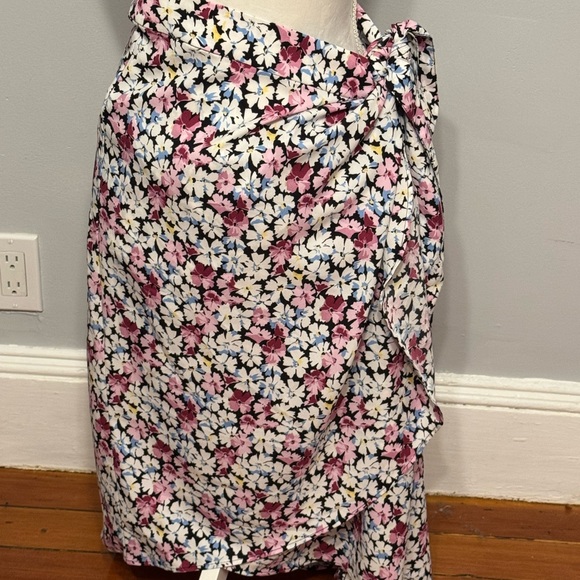 Loft Floral Blue and Purple White Floral Beach Resort Wrap Asymmetrical Skirt - Picture 2 of 8